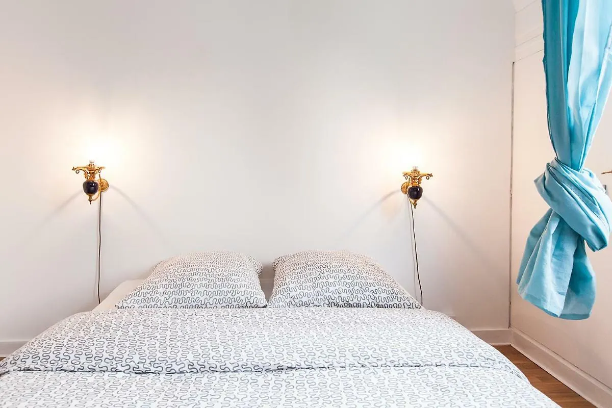 Charming 30m² Border Of Montmartre פריז