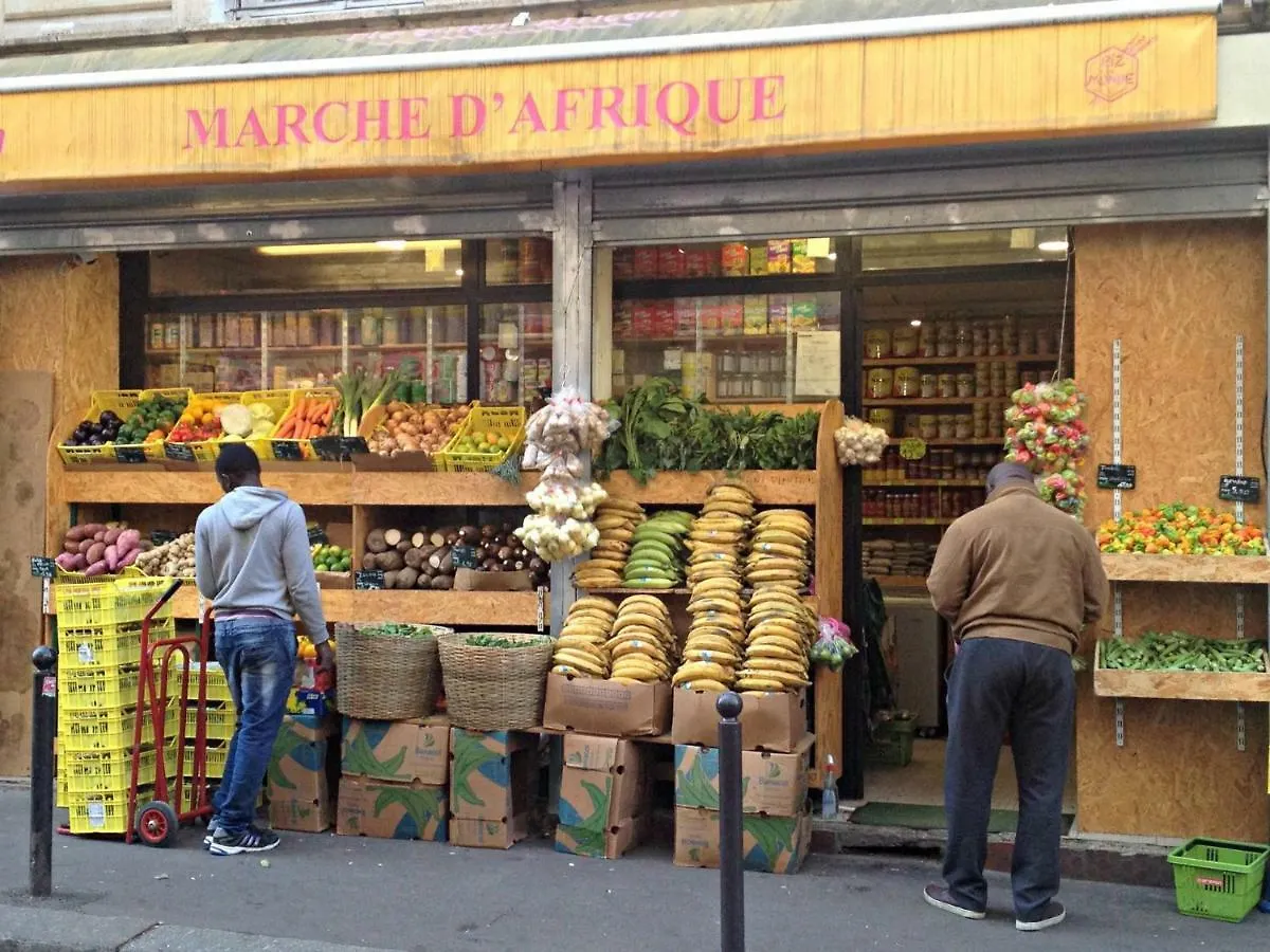 Charming 30m² Border Of Montmartre דירה פריז