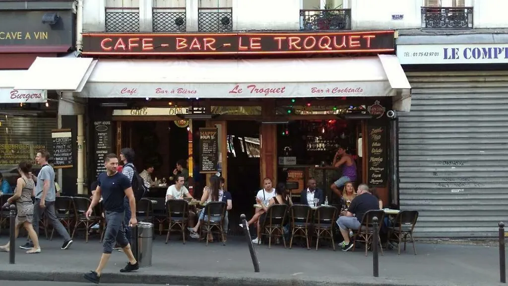 Charming 30m² Border Of Montmartre * פריז